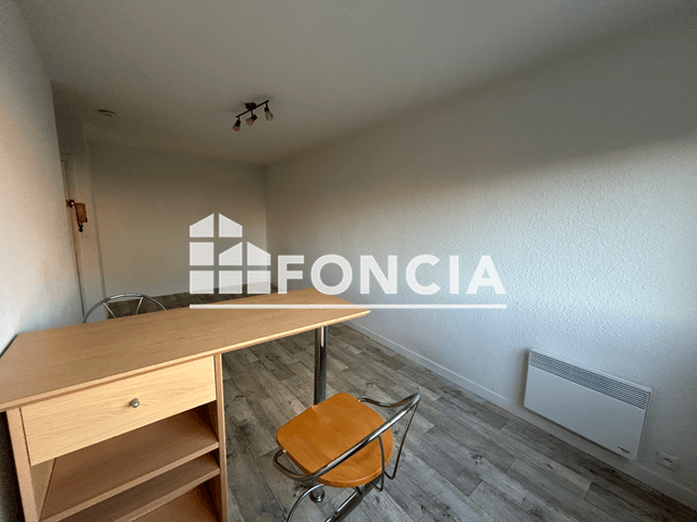 Studio (24.3 m²) à louer - Clermont Ferrand (63000)