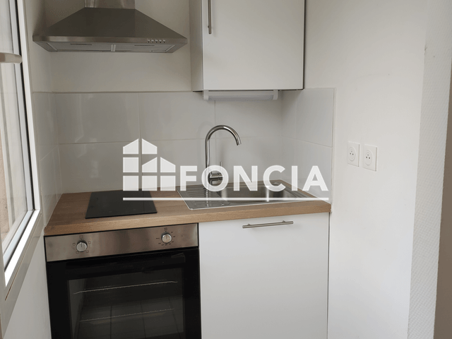 Studio (28 m²) à louer - Chartres (28000)