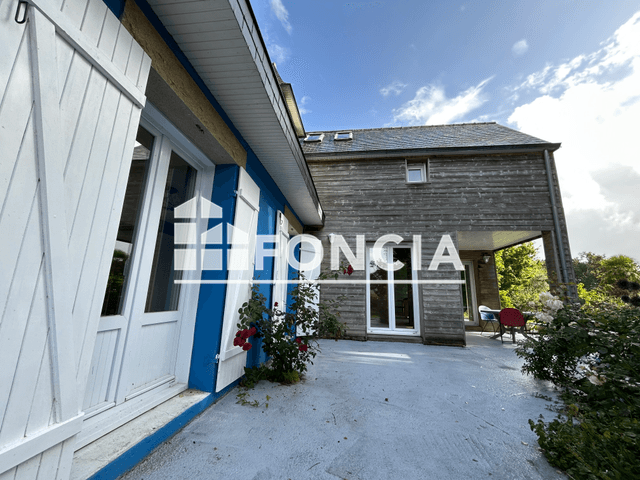 Maison 6 pièces (170.63 m²) à louer - Plomelin (29700)