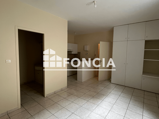 Studio (24.38 m²) à louer - Angouleme (16000)