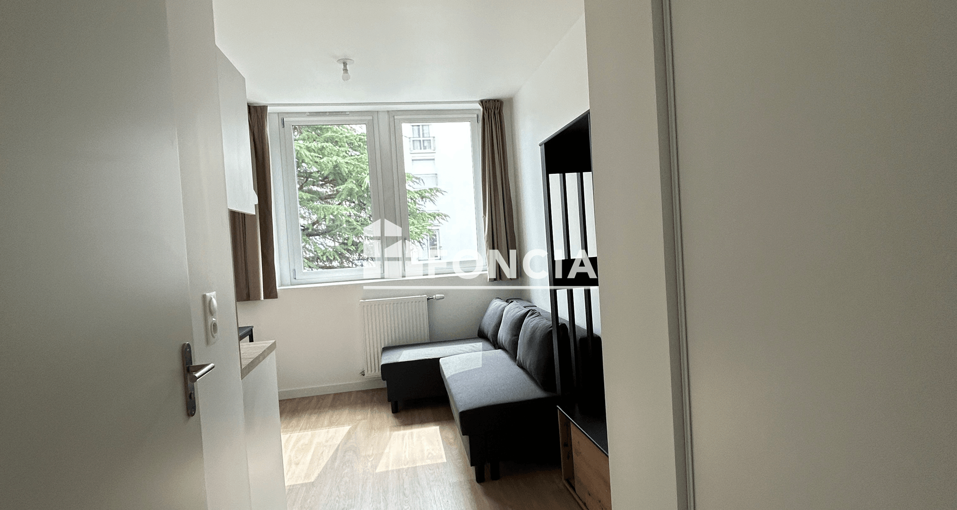 Studio meublé (17.26 m²) à louer - Orléans (45100)