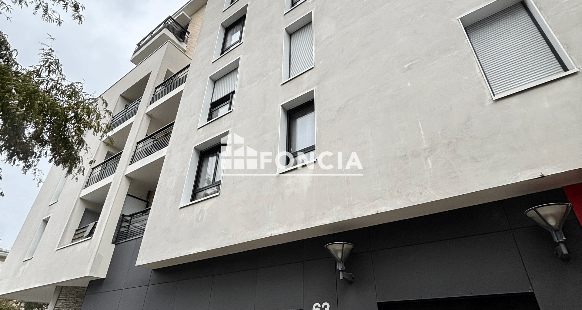 Appartement 4 pièces (99.3 m²) à louer - Rueil-malmaison (92500)