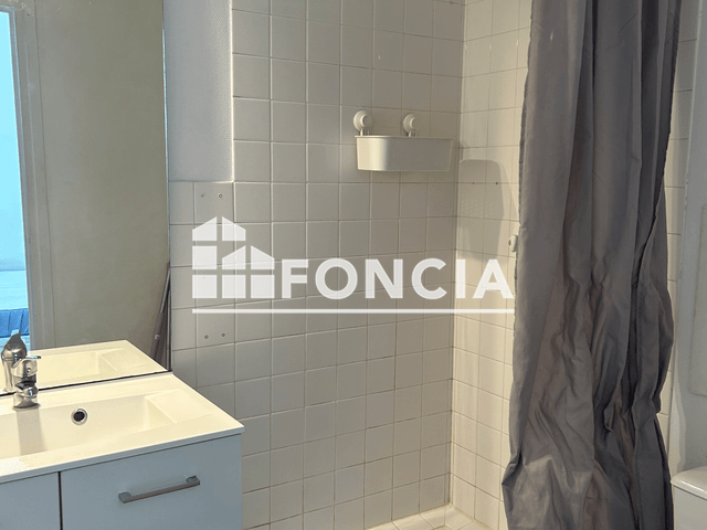 Studio meublé (22.3 m²) à louer - Orleans (45000)