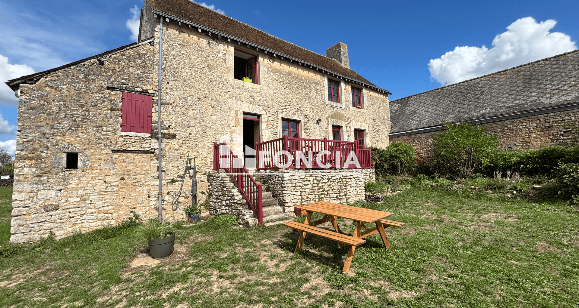 Maison 6 pièces (163.95 m²) à vendre - Conlie (72240)