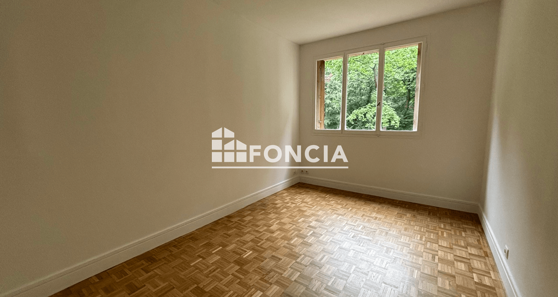 Appartement 3 pièces (79.9 m²) à louer - Saint-germain-en-laye (78100)