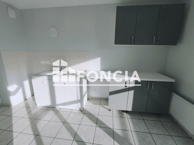 Appartement 2 pièces (55.79 m²) à louer - Grenoble (38100)