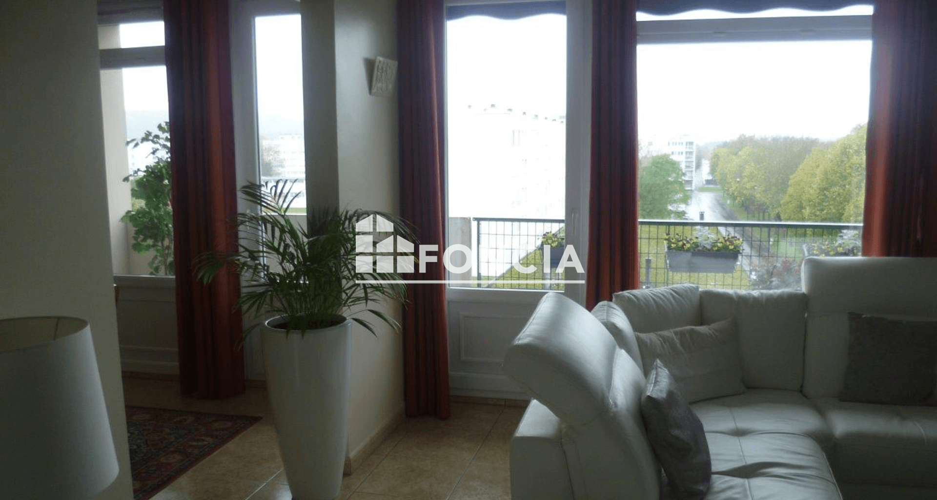 Appartement 3 pièces (75.5 m²) à louer - Soissons (02200)
