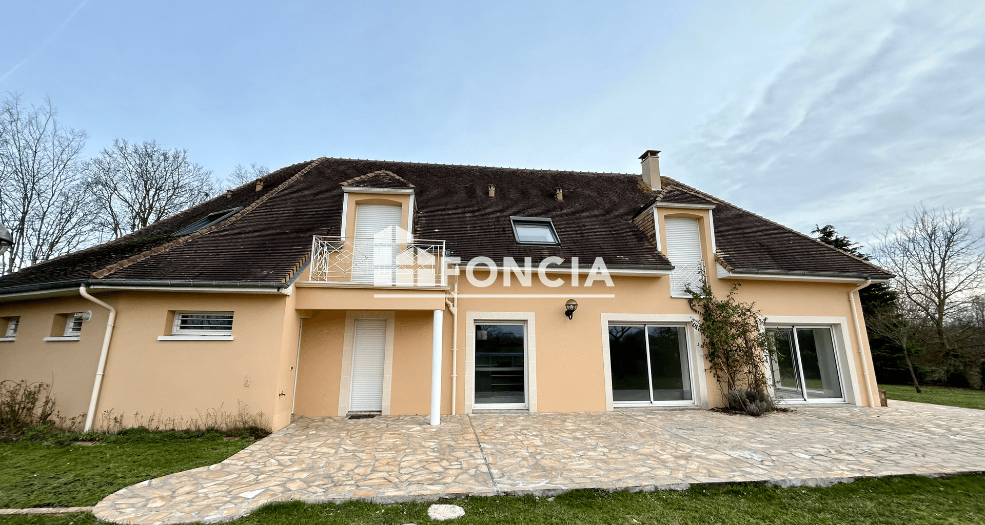 Maison 6 pièces (244.66 m²) à louer - Beaufay (72110)