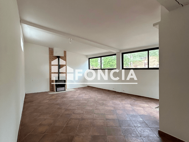 Maison 3 pièces (108 m²) à louer - Aix En Provence (13090)