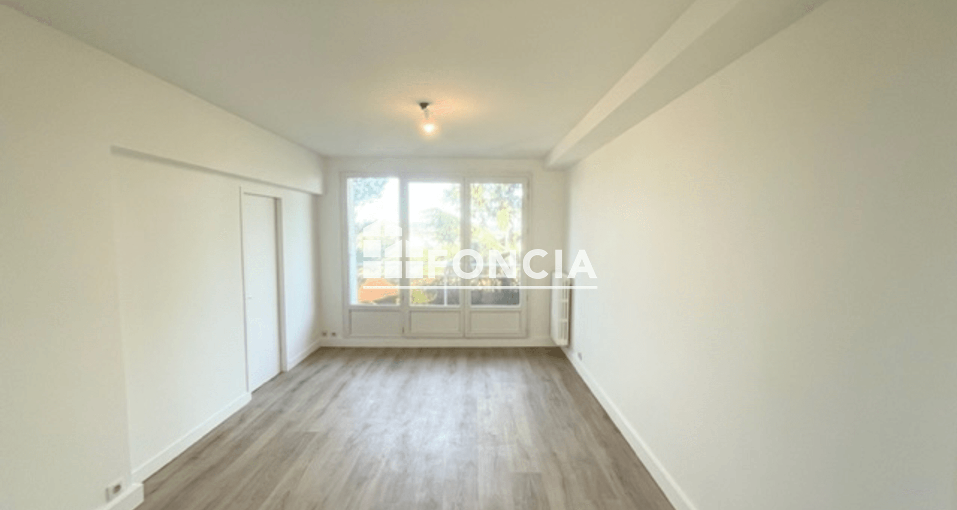 Appartement 4 pièces (71.3 m²) à louer - Saint-étienne (42100)