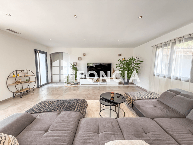 Maison 4 pièces (140 m²) à vendre - Saint-hippolyte-du-fort (30170)