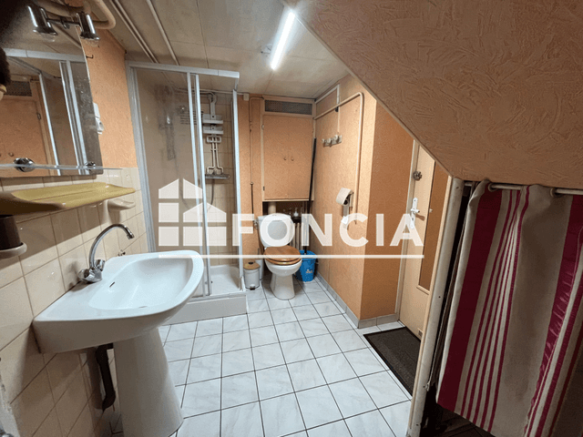 Appartement meublé 2 pièces (46.38 m²) à louer - Laval (53000)
