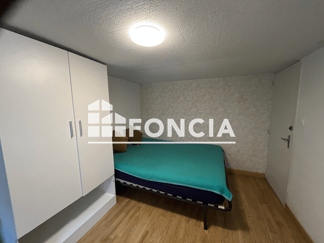 Appartement meublé 2 pièces (46.38 m²) à louer - Laval (53000)