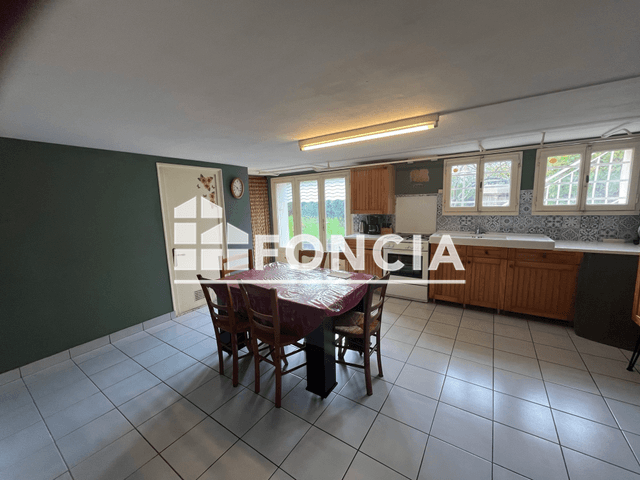 Appartement meublé 2 pièces (46.38 m²) à louer - Laval (53000)