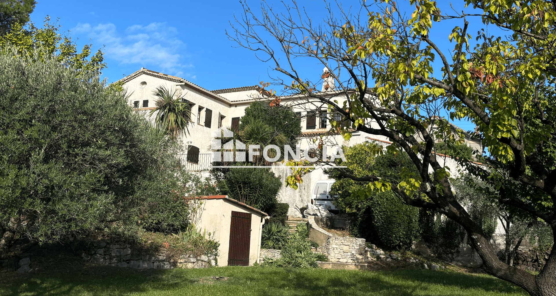 Maison 9 pièces (360 m²) à vendre - Alès (30100)