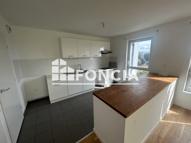 Appartement 4 pièces (103.22 m²) à louer - Lille (59000)