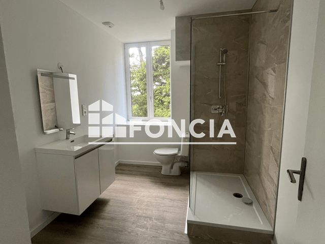 Appartement 2 pièces (54.05 m²) à louer - Kerlaz (29100)