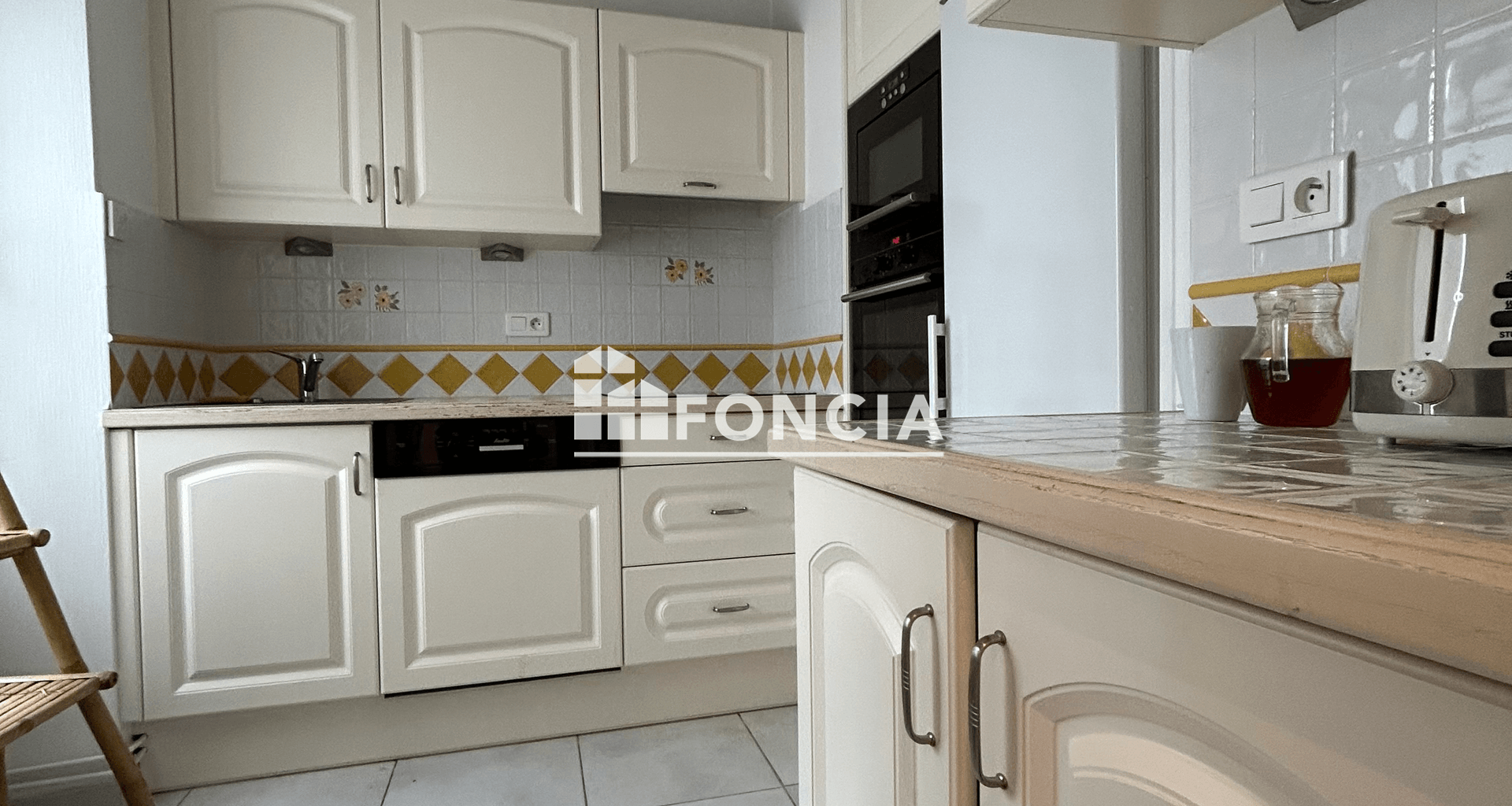 Appartement meublé 2 pièces (40.49 m²) à louer - Concarneau (29900)