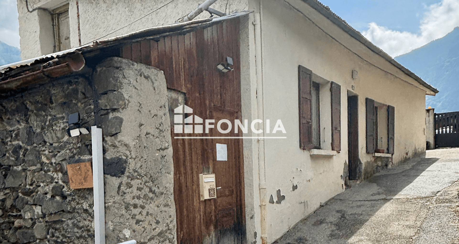 Maison 2 pièces (50 m²) à vendre - Saint-martin-d'arc (73140)