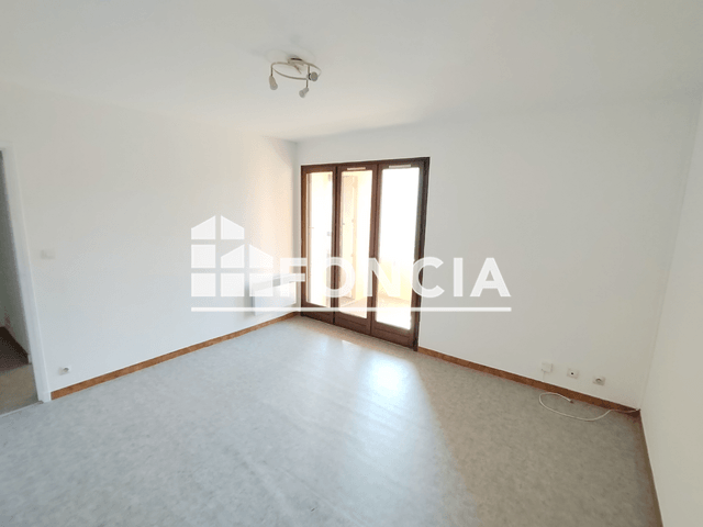 Appartement 3 pièces (57.65 m²) à louer - Hyeres (83400)