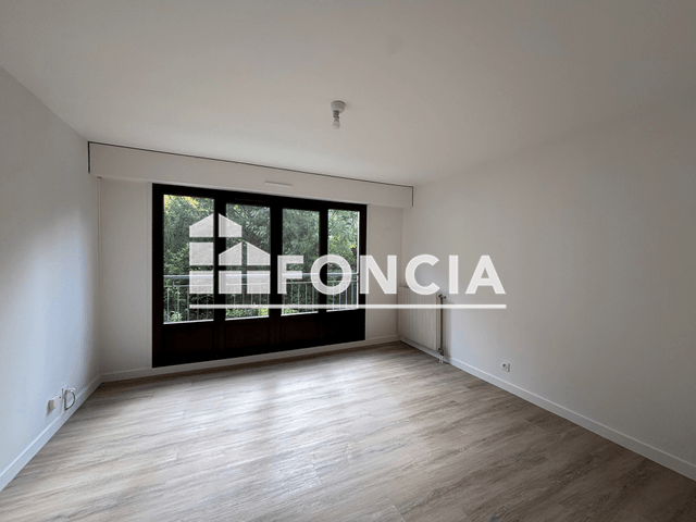 Appartement 2 pièces (55.17 m²) à louer - St Egreve (38120)