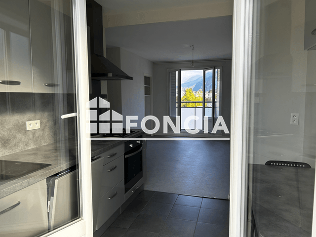 Appartement 3 pièces (51.5 m²) à louer - Saint Egreve (38120)