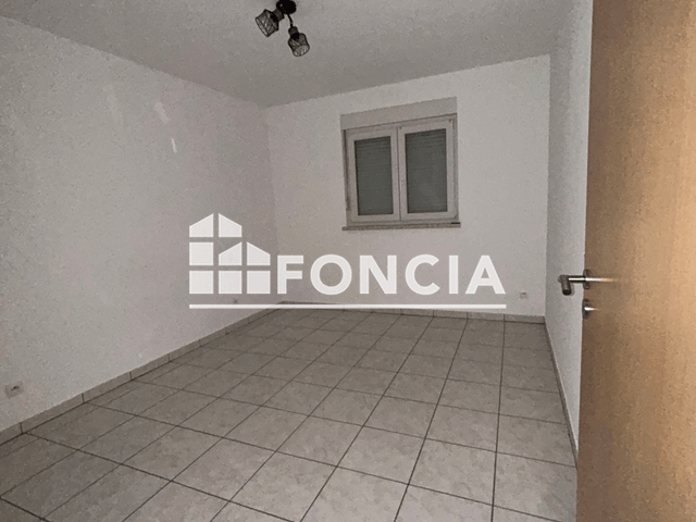Appartement 3 pièces (70 m²) à louer - Puttelange-aux-lacs (57510)