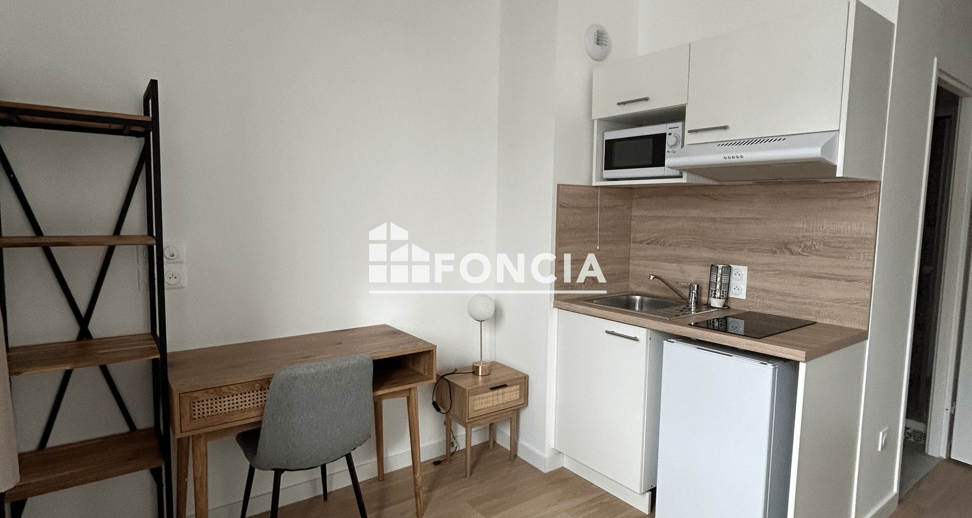 Studio meublé (17.61 m²) à louer - Orléans (45100)