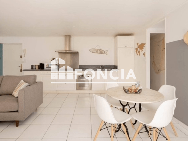 Appartement meublé 2 pièces (45.28 m²) à louer - La Ciotat (13600)
