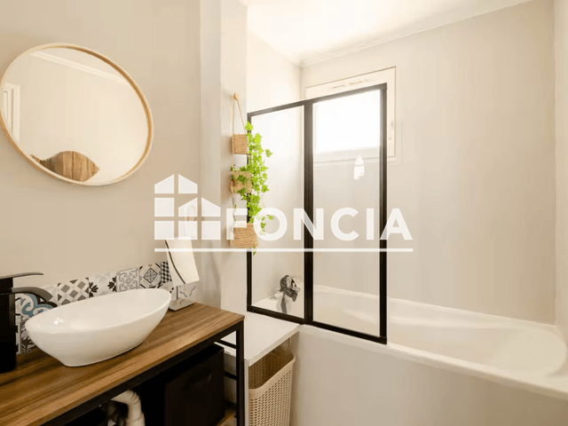 Appartement meublé 2 pièces (45.28 m²) à louer - La Ciotat (13600)