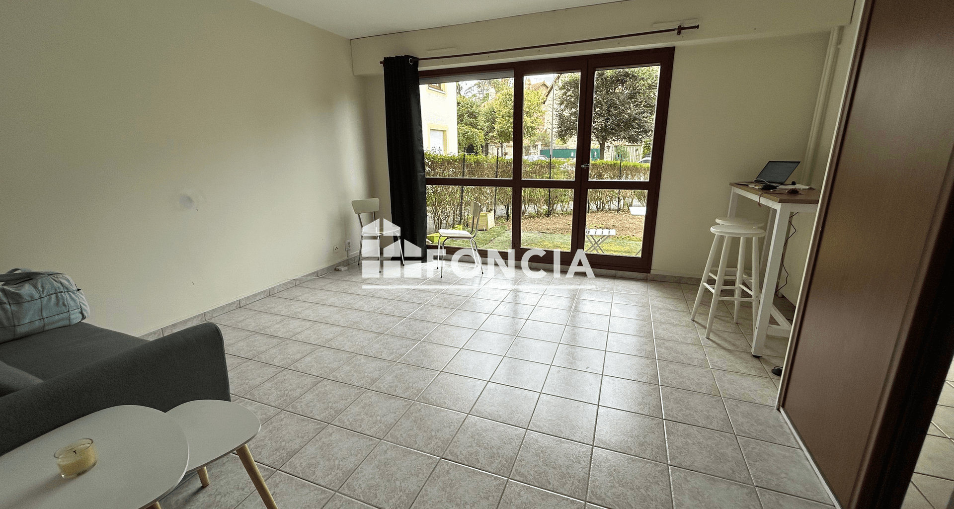 Studio meublé (27.27 m²) à louer - Melun (77000)
