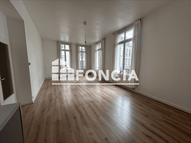 Appartement 3 pièces (90.68 m²) à louer - Lille (59000)