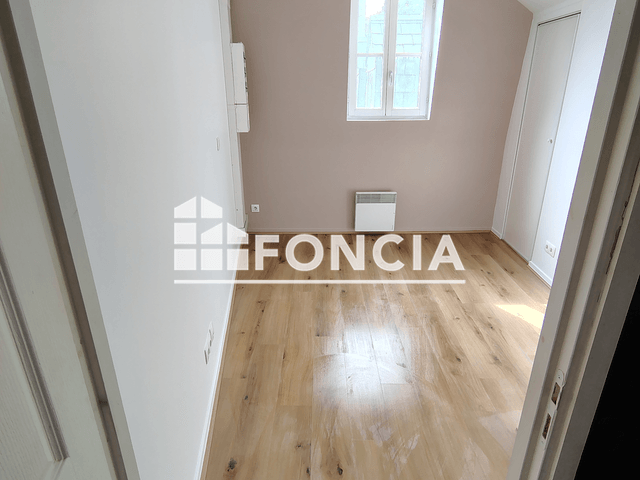 Appartement 2 pièces (30 m²) à louer - Valenciennes (59300)
