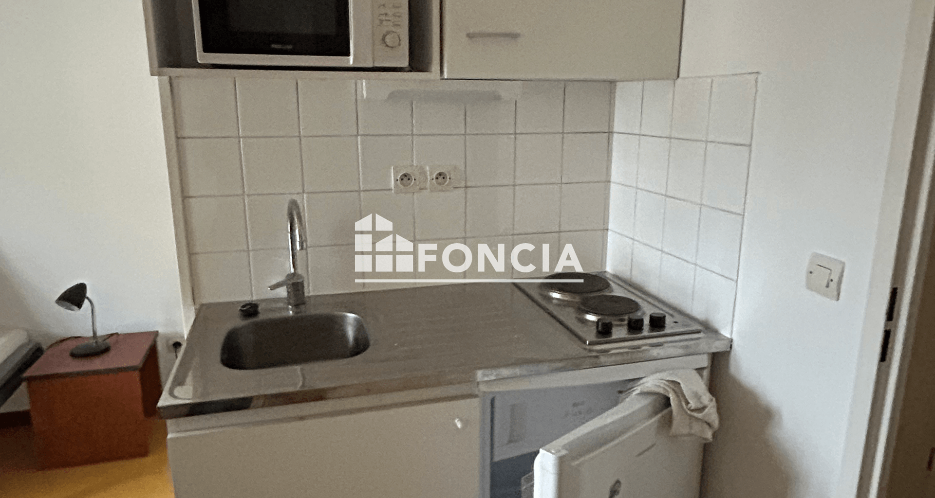 Studio meublé (18.16 m²) à louer - Saint-étienne (42000)