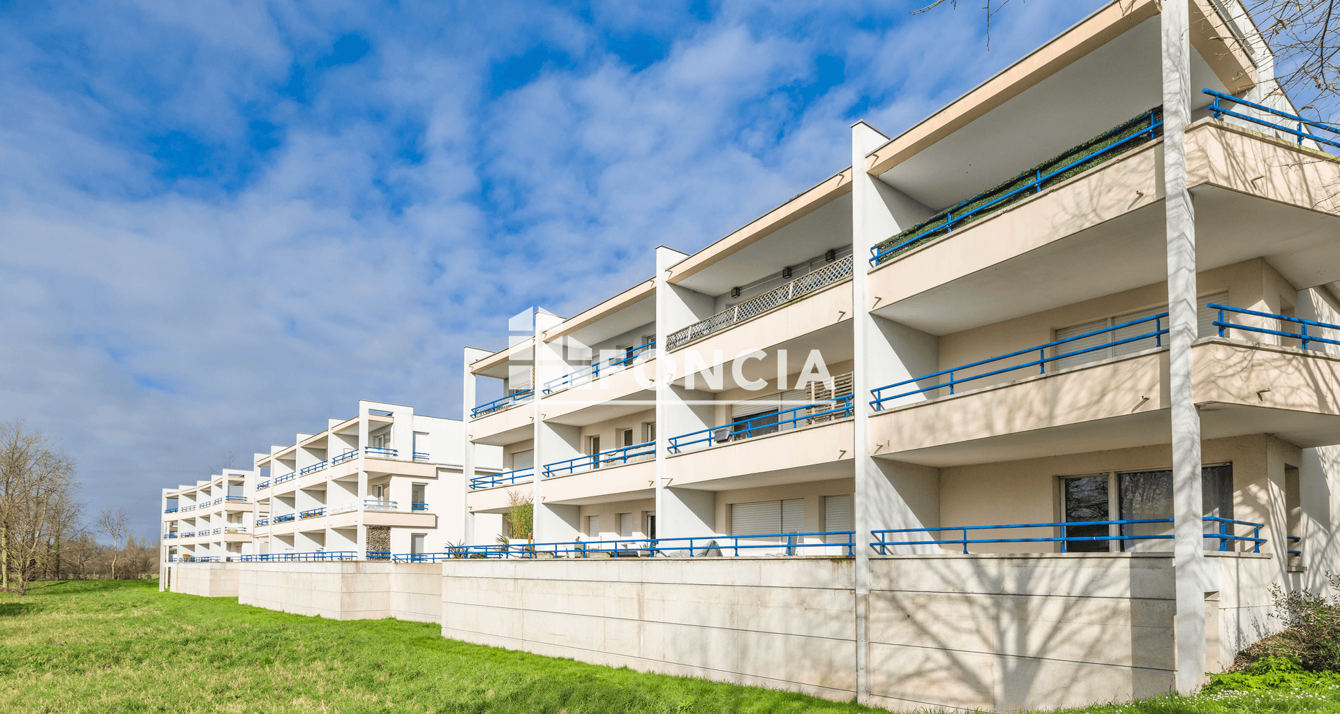 Appartement 2 pièces (43.76 m²) à vendre - Saint-jacques-de-la-lande (35136)
