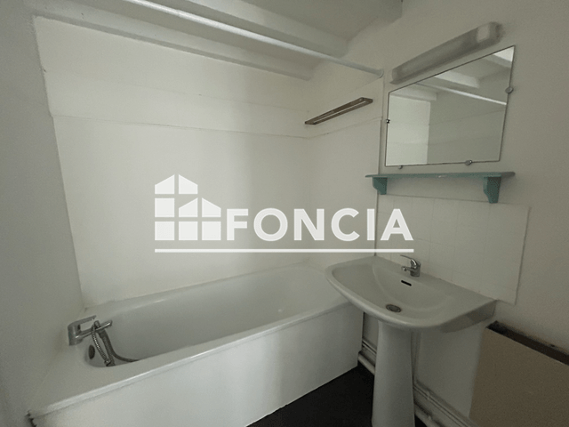 Appartement 2 pièces (54.1 m²) à louer - Lille (59000)