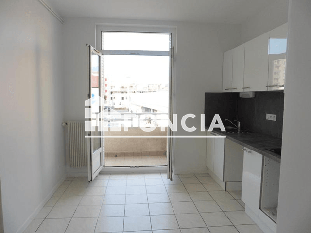 Appartement 3 pièces (75.06 m²) à louer - Grenoble (38100)