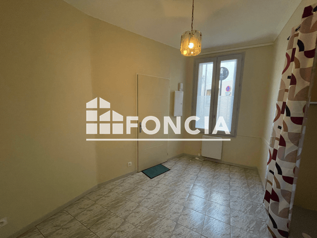 Appartement 2 pièces (34.8 m²) à louer - Nimes (30900)