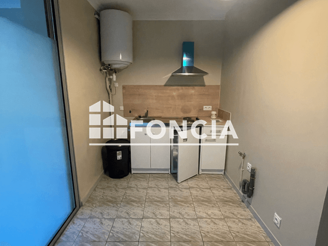 Appartement 2 pièces (34.8 m²) à louer - Nimes (30900)