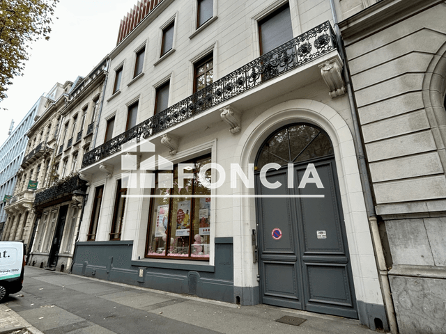 Appartement 4 pièces (119.16 m²) à louer - Lille (59800)