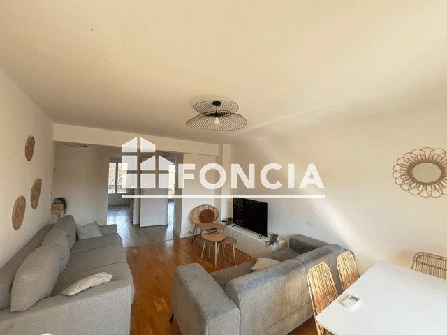 Appartement meublé 4 pièces (91.1 m²) à louer - Marseille 13ᵉ (13013)