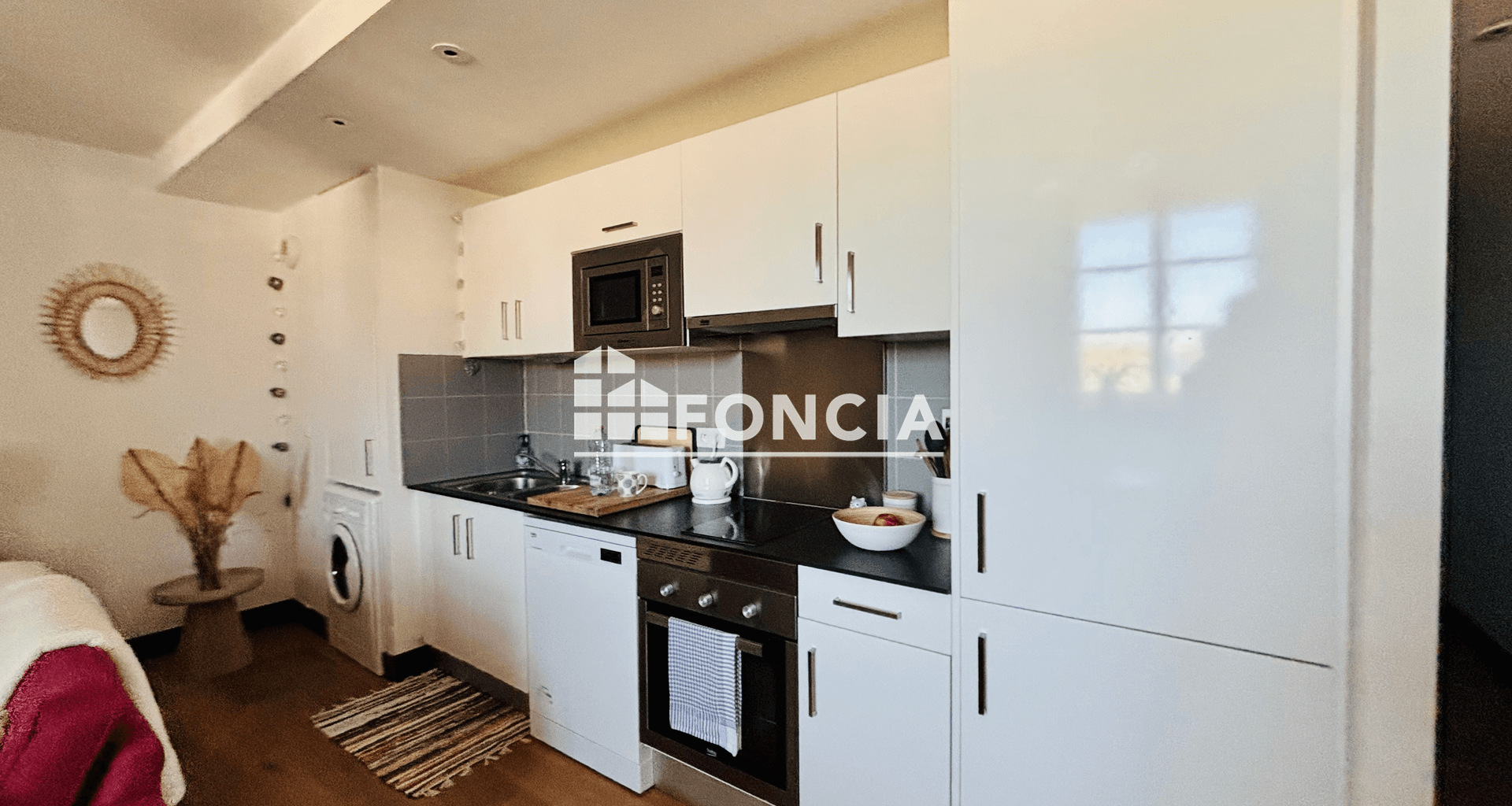 Appartement 2 pièces (47 m²) à vendre - Rochefort (17300)