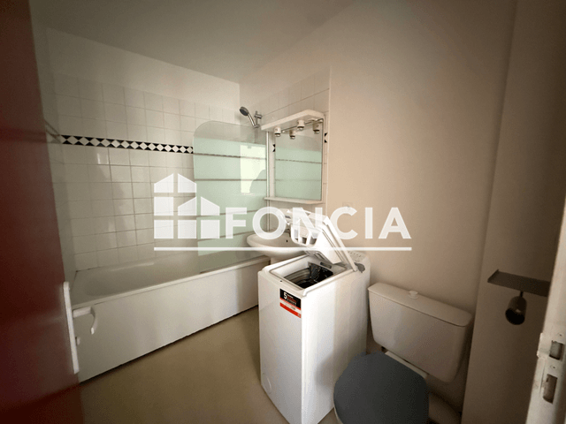 Appartement 2 pièces (37.8 m²) à louer - Charleville Mezieres (08000)