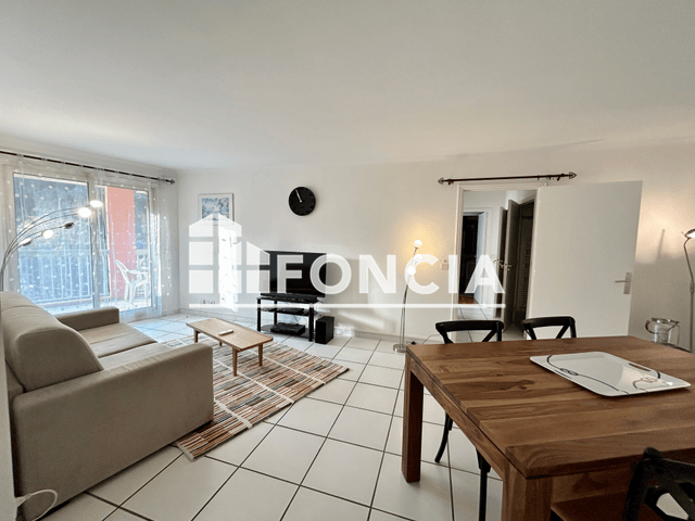 Appartement meublé 3 pièces (69.2 m²) à louer - Theoule-sur-mer (06590)
