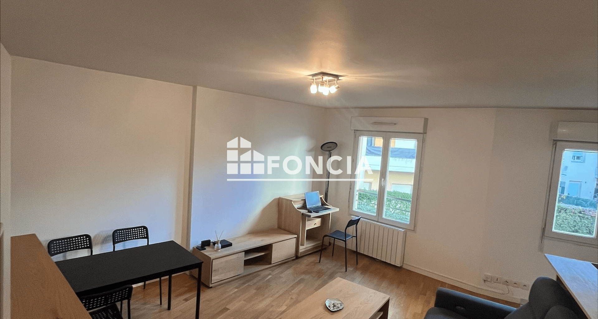 Appartement meublé 2 pièces (51.95 m²) à louer - Brétigny-sur-orge (91220)
