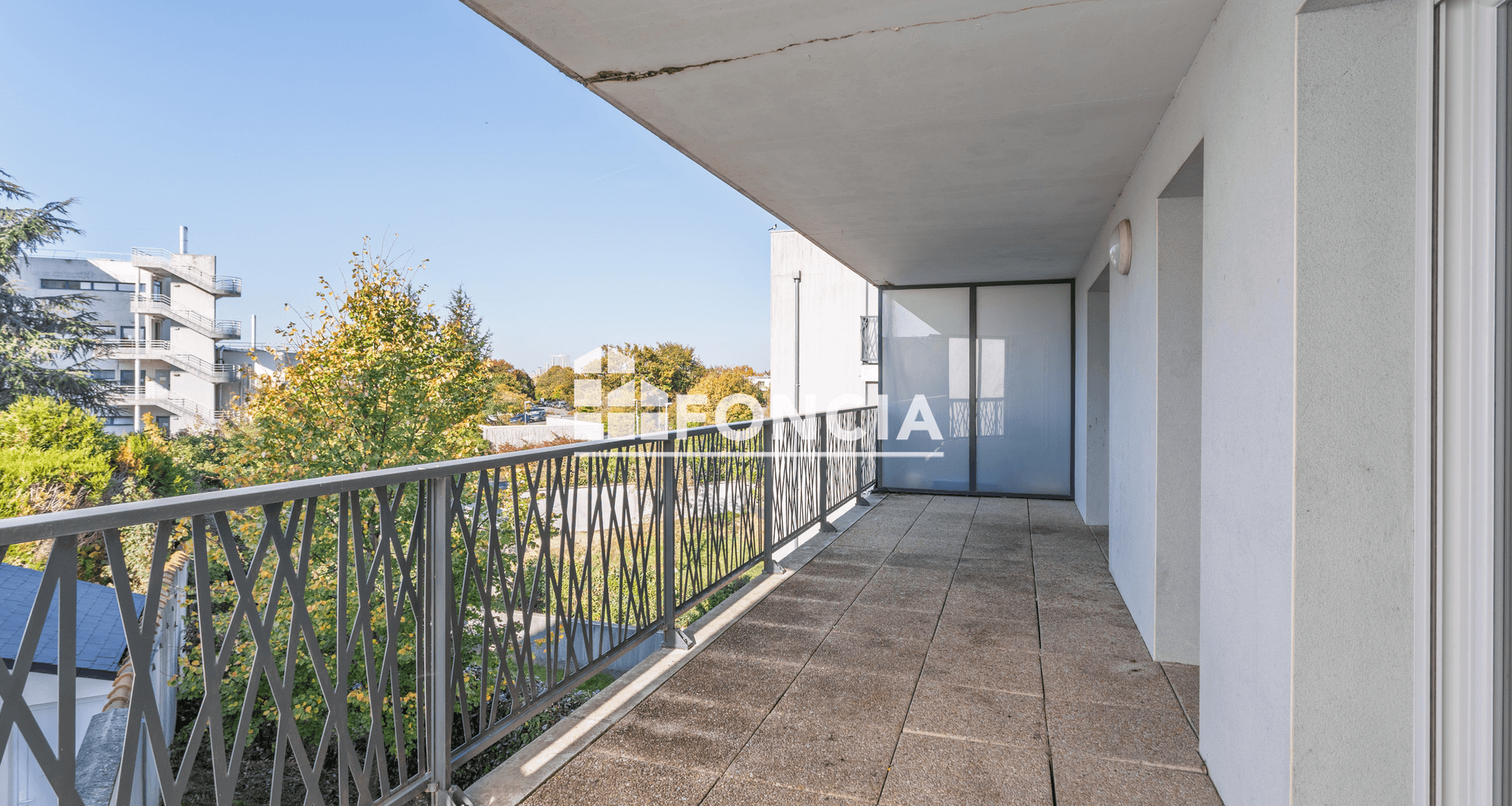 Appartement 4 pièces (71.36 m²) à vendre - Saint-herblain (44800)