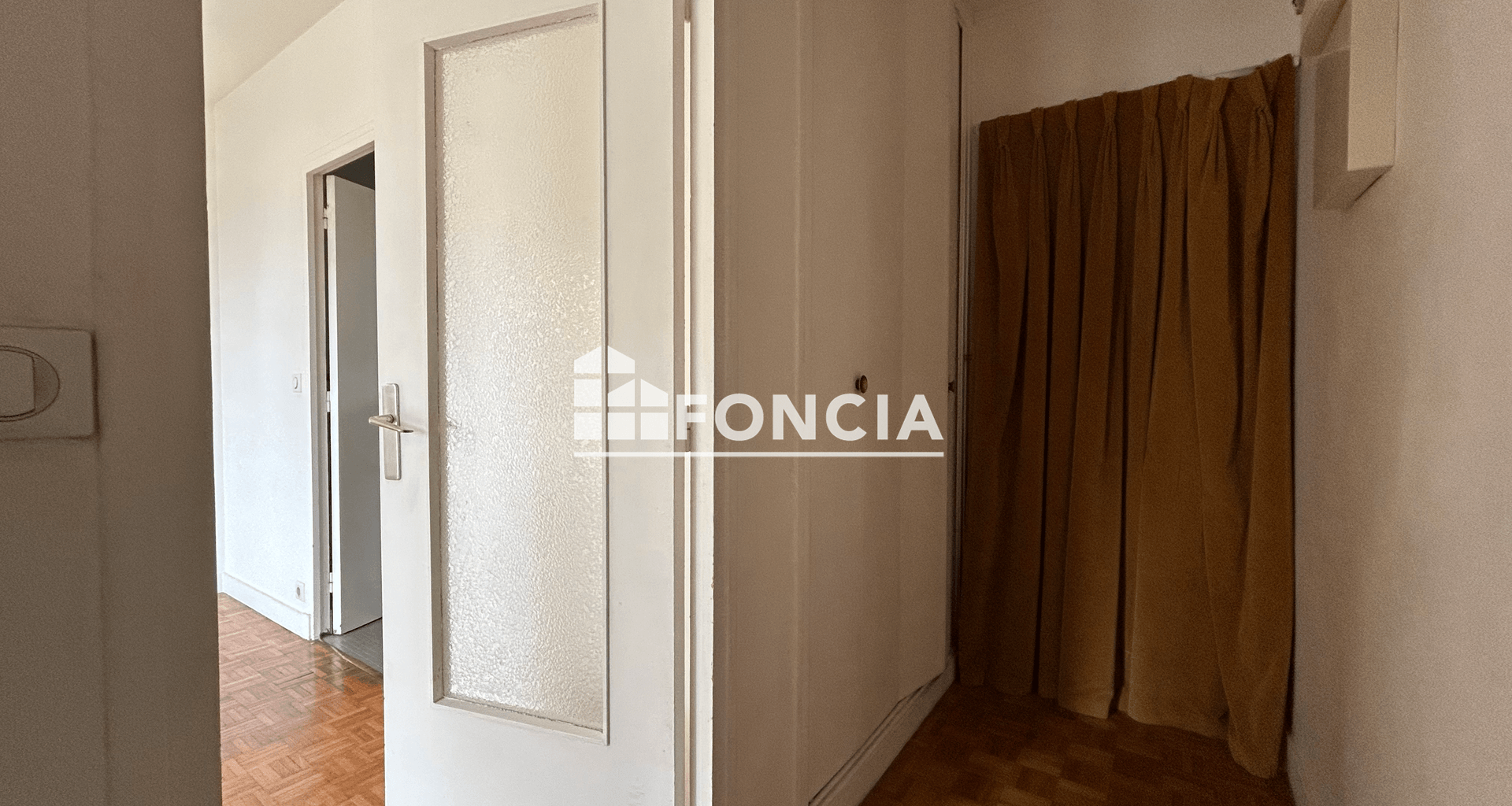 Studio (27.12 m²) à louer - Le Pecq (78230)