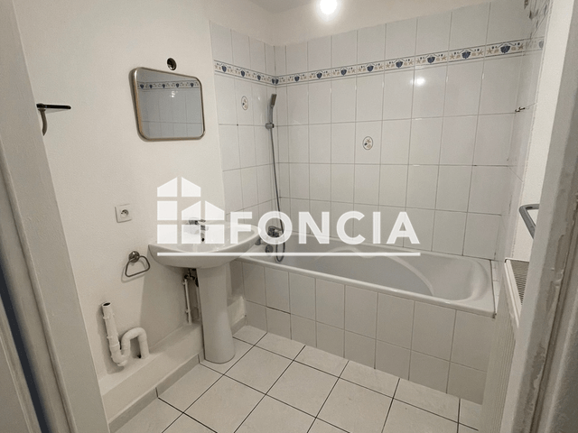 Appartement 3 pièces (64.39 m²) à louer - Schiltigheim (67300)