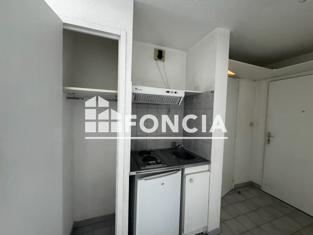 Studio (15.93 m²) à louer - Grenoble (38000)
