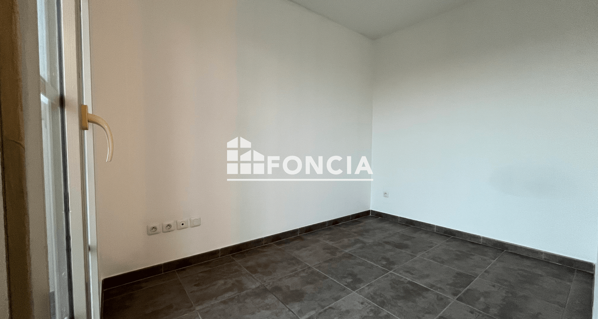 Studio (38.4 m²) à louer - Le Pontet (84130)